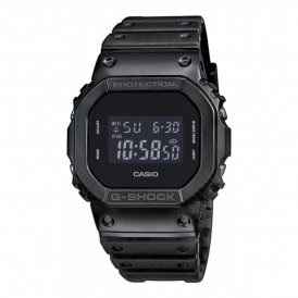 Casio Herrklocka DW-5600UBB-1ER svart Glas