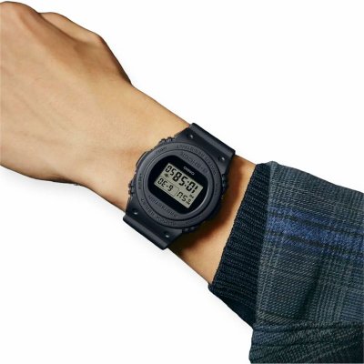 Casio G-Shock Unisexklocka THE ORIGIN - REMASTER svart SERIE 40TH ANNIVERSARY BY ERIC HAZE (2 BEZELS) Glas