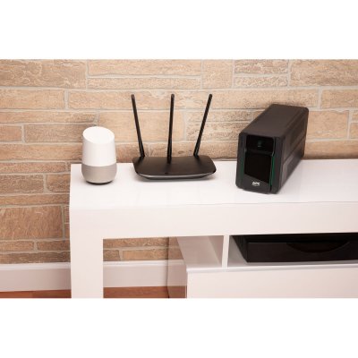 APC System för Avbrottsfri Strömförsörjning Interaktiv (UPS) APC BVX700LI 360 W