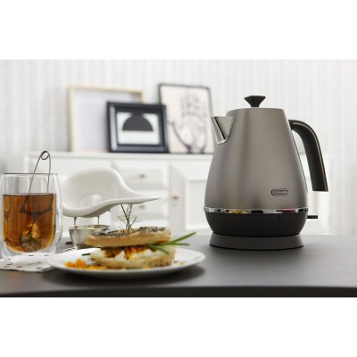 DeLonghi Vattenkokare KBI2001. S 2000 W 1, 7 L Silvrig Krom Metall