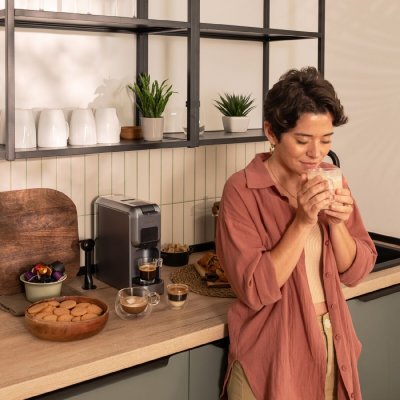 Cecotec Kaffekapslar FreeStyle Compact svart 1350 W 20 bar 800 ml Svart Metall