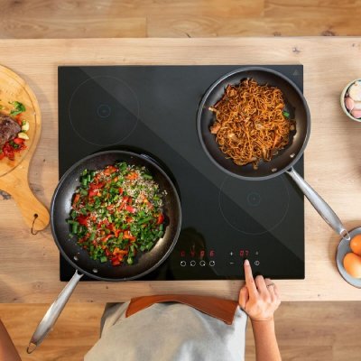 Cecotec Keramisk platta Bolero Squad V 4001 6000 W 58 x 51 cm Svart