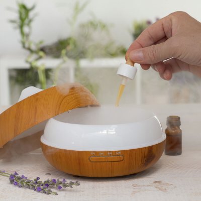 InnovaGoods Doftspridare och luftfuktare med flerfärgad LED Wooden-Effect Vit