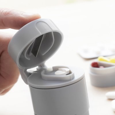 InnovaGoods 5-i-1-Doseringsanordning för piller med skärare och krossare Fivlok InnovaGoods